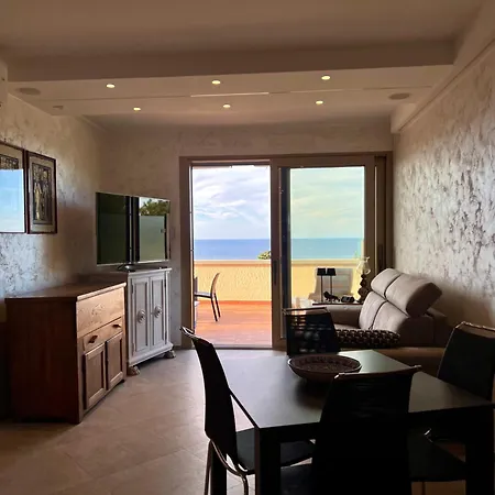 La Terrazza Sul Mare サン·ヴィンチェンツォ